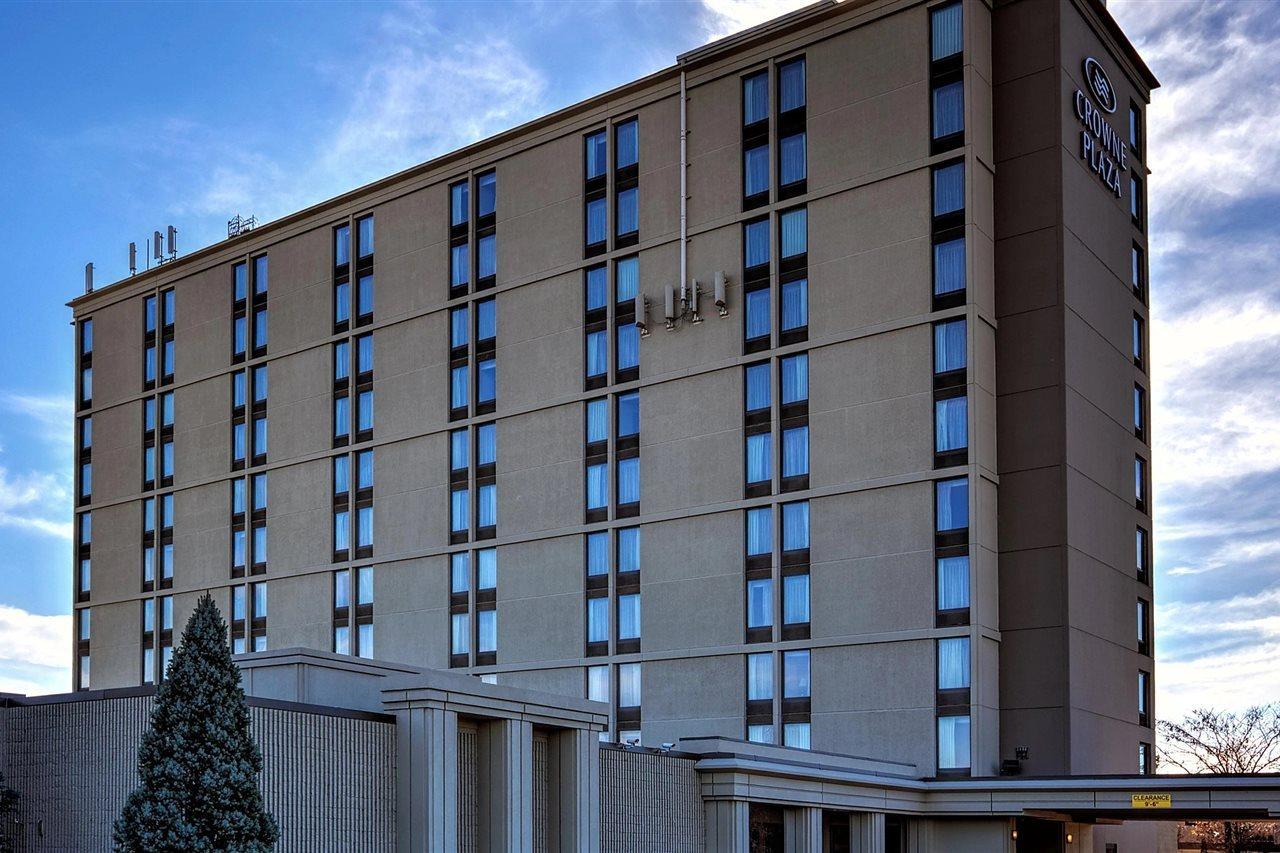 Crowne Plaza Newark Airport By Ihg Hotel Elizabeth Exterior photo