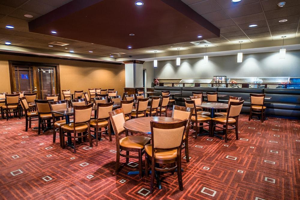 Crowne Plaza Newark Airport By Ihg Hotel Elizabeth Exterior photo