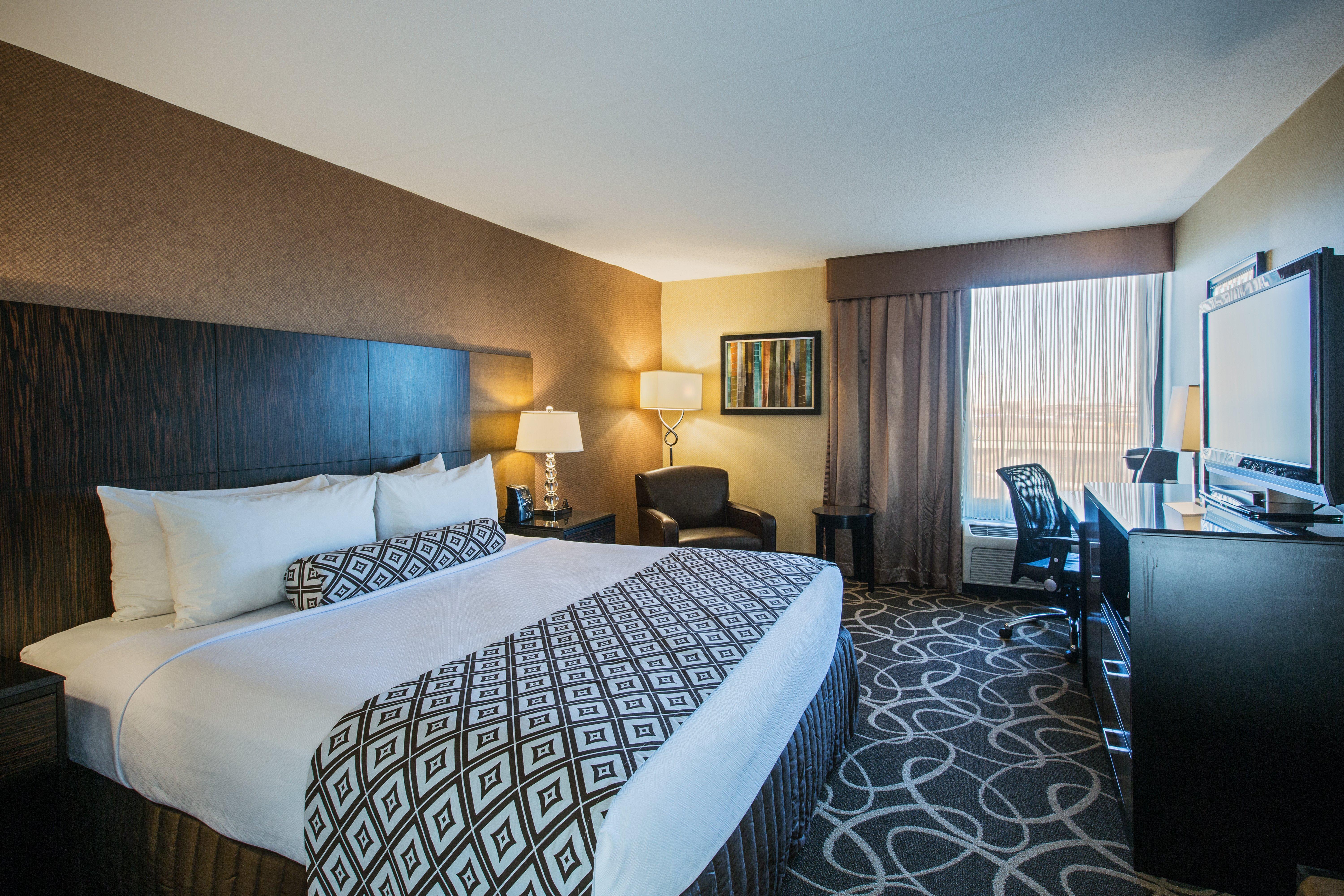Crowne Plaza Newark Airport By Ihg Hotel Elizabeth Exterior photo