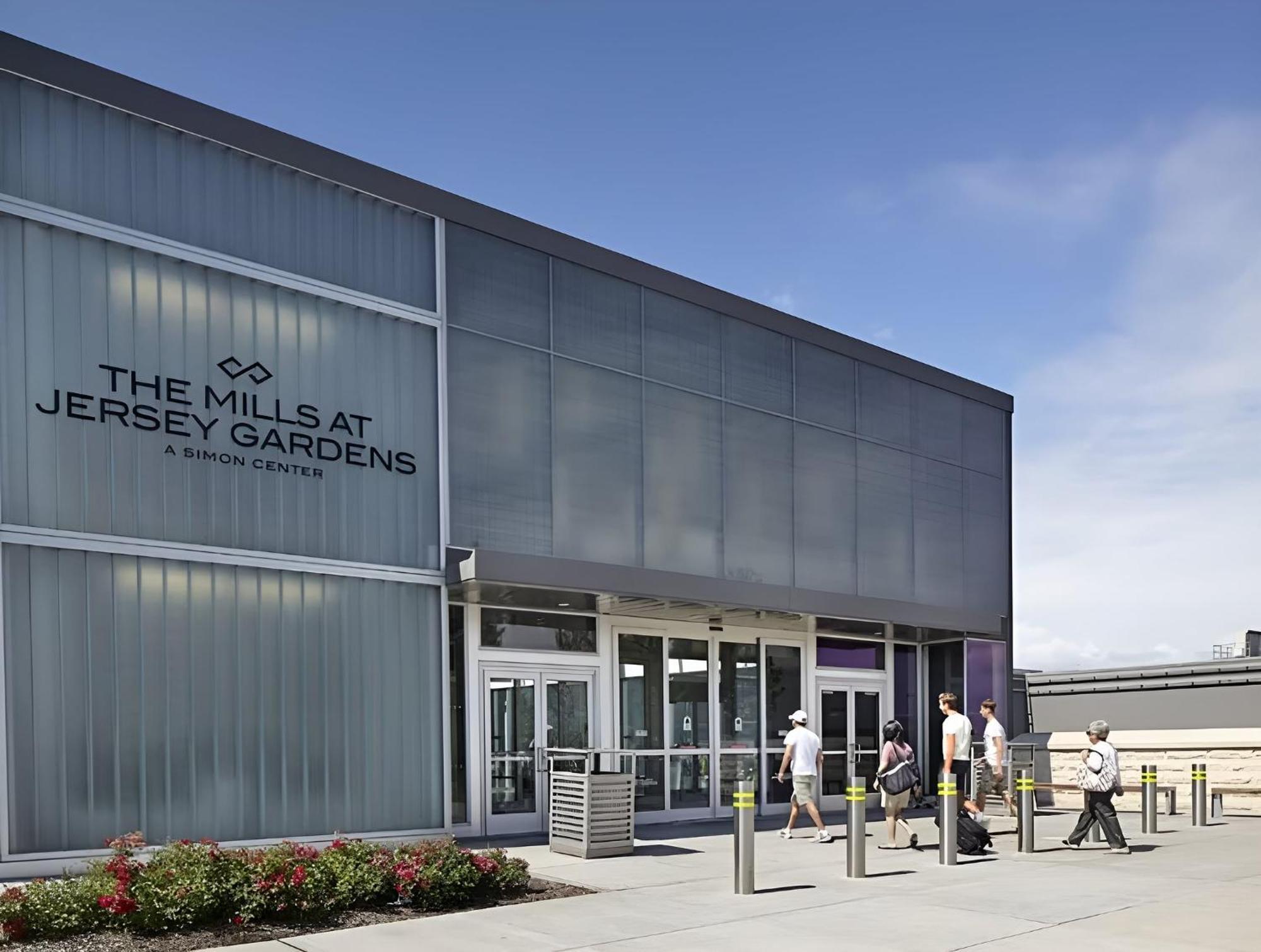 Crowne Plaza Newark Airport By Ihg Hotel Elizabeth Exterior photo